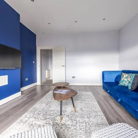Modern Cotham House #2 By Prescott Apartmán *