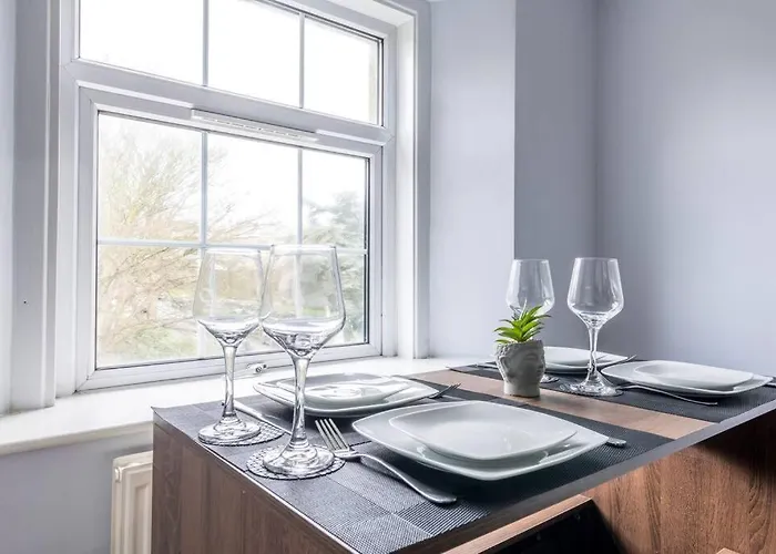 Modern Cotham House #2 By Prescott Bristol