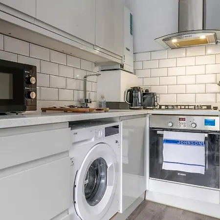 Modern Cotham House #2 By Prescott Апартаменты Бристоль